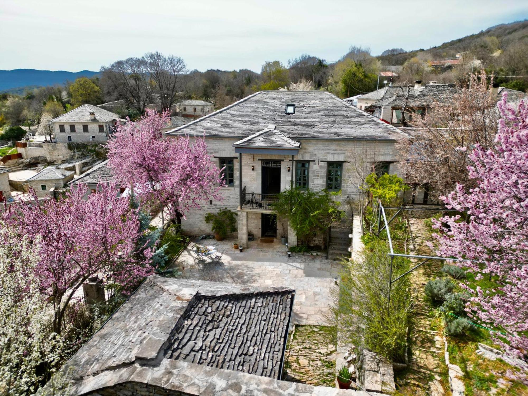 Katikia Zagori Hotel Vitsa Exterior photo